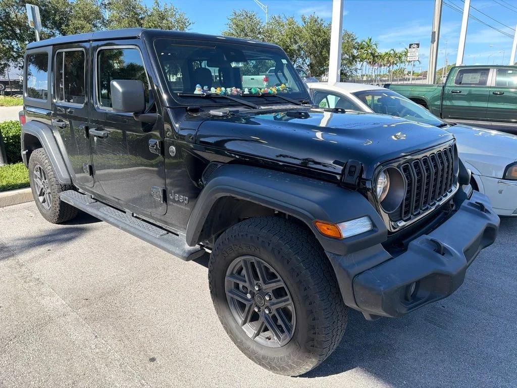 jeep wrangler 4-door 2024 1C4PJXDG6RW353252 image jeep wrangler 4-door 2024 1C4PJXDG6RW353252 image